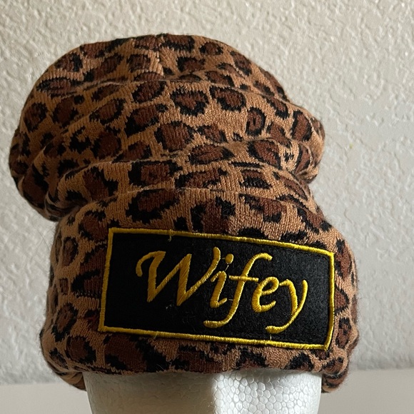 Animal Print “Wifey” & The RXch Beanie Set (2) - Picture 1 of 12